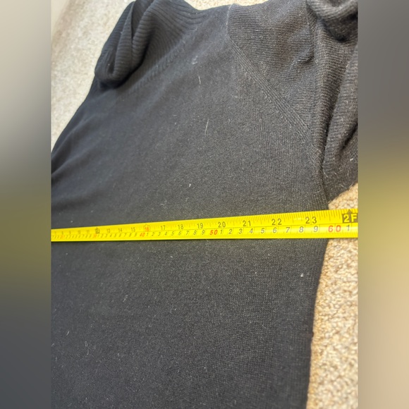 Celtic & Co. Womens Geelong Slouch Roll Neck Jumper Lambswool Small Black - Picture 12 of 13